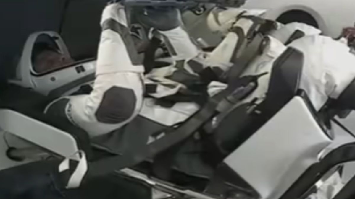 Powrót na Ziemię astronautów misji Axiom-4
