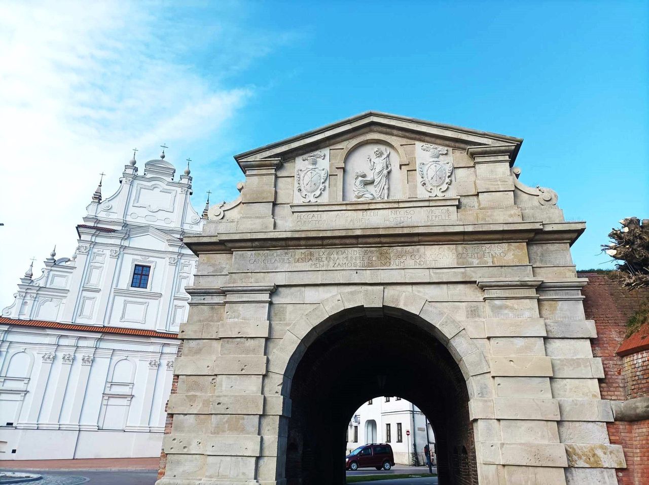 Kolejne wyróżnienie. "Kryształowa Cegła" dla zamojskiej Starej Bramy Lwowskiej!