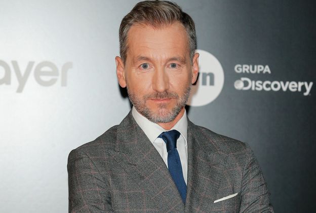 Piotr Kraśko WYWIJA na drążku na siłowni. Internauci pod wrażeniem: "Inaczej będę patrzeć na pana w "Faktach""