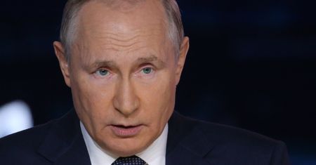 Putinowi w podróżach regularnie towarzyszy chirurg onkolog