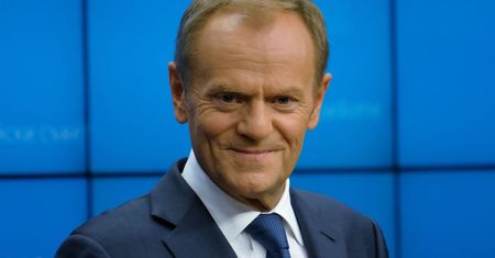 Andrzej Duda wkręcony przez Rosjan. Donald Tusk komentuje