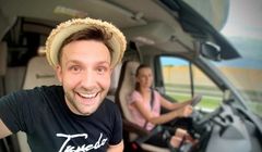 „Kamperem po Południu” w TVP Polonia. Prowadzącym Karol Gnat