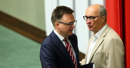 "To plotki". Ujawniają kulisy rozmów o zmianach w rządzie