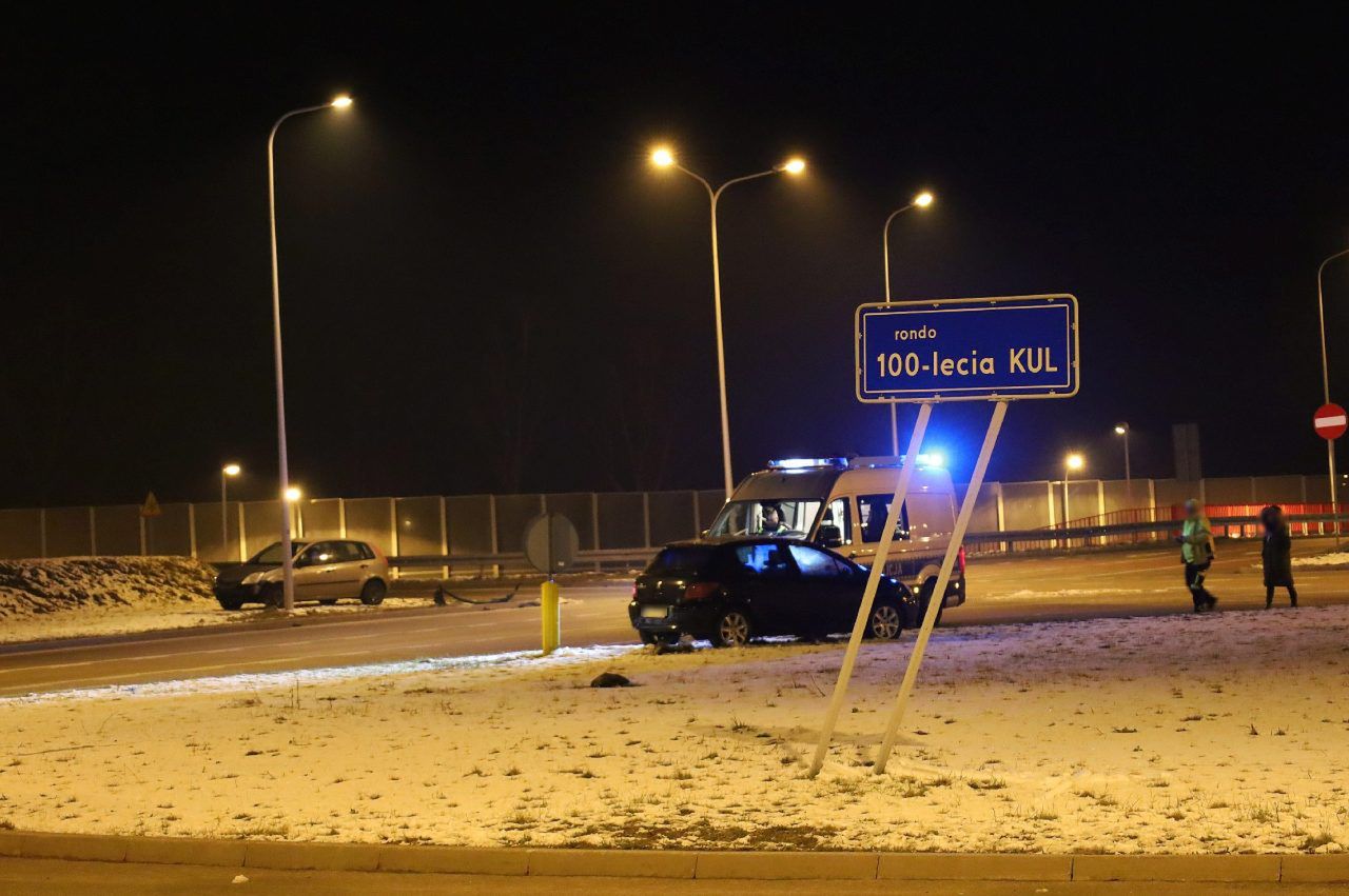 Pechowe zderzenie w Lublinie. Wjeżdżała na rondo z pniakiem