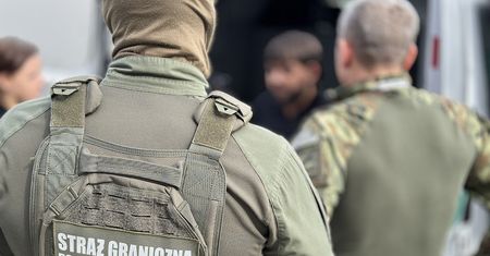 Akcja Straży Granicznej w Modlinie. Zatrzymano ściganego 36-latka