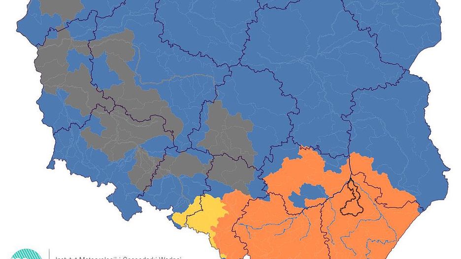 Pogoda. Deszcze nad Polską. IMGW ostrzega przez wysokim stanem wody w rzekach