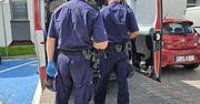Z nożem na gardle klienta w biały dzień. 31-latek z Częstochowy usłyszał groźny zarzut