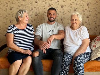 Tak Litewka pisał o mamie i babci: "Gdybym się potknął i upadł"