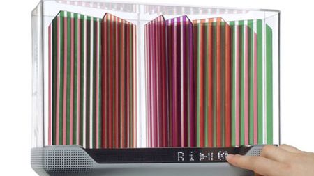 Radio zasilane wszystkimi kolorami światła 1