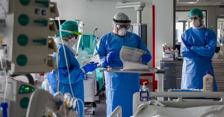 Koronawirus na Śląsku. Mamy apelują: bez testów na kwarantannie mamy związane ręce