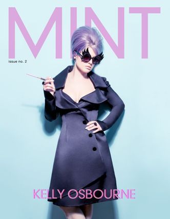 Kelly w magazynie "Mint"! Ładna?