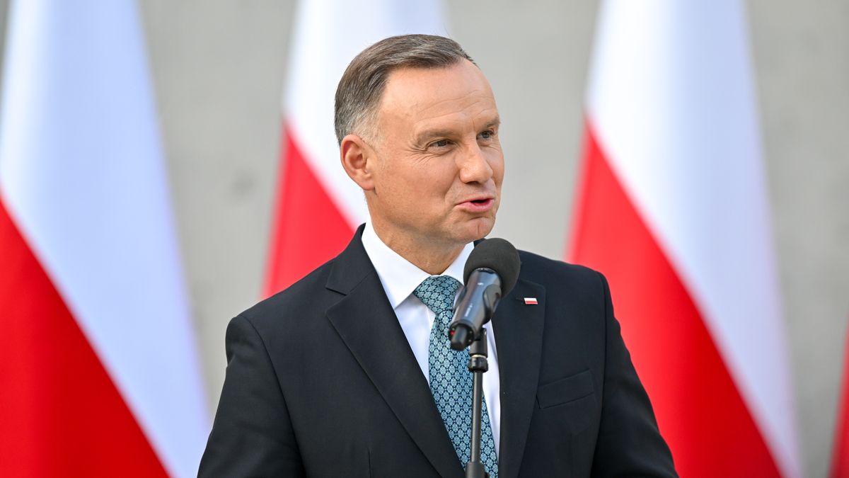 Andrzej Duda
Krak�w, 29.09.2023. Prezydent RP Andrzej Duda podczas uroczystego otwarcia Muzeum i Centrum Ruchu Harcerskiego, 29 bm. w Krakowie. (sko) PAP/Art Service
Art Service
harcerstwo, muzeum, Muzeum i Centrum Ruchu Harcerskiego, otwarcie, prezydent, uroczyste, polityk, polityka, Prezydent RP, bia�o-czerwone, flaga, flagi, polska, Polski, polskie
