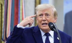 Trump znalazł sposób na zysk. Żąda fortuny