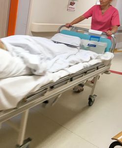 Lekarze z Łodzi alarmują: szpitale są przepełnione, łóżka ustawiamy na korytarzach