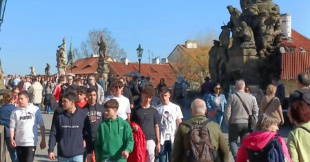 Zdjęcia z europejskiej stolicy. Co za tłumy przed sezonem!