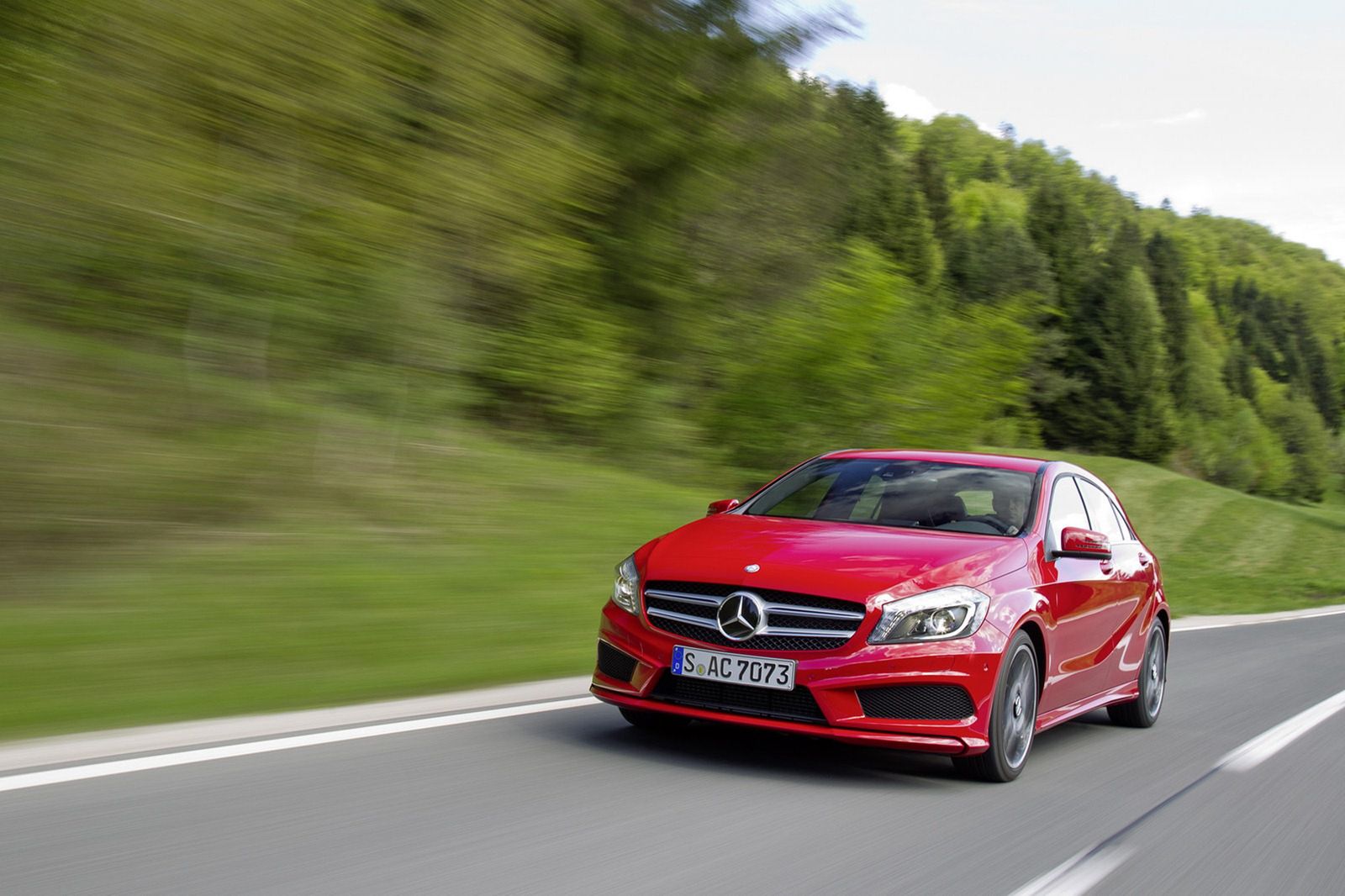 Mercedes-Benz klasy A (W176) - obszerna galeria prosto od producenta 72