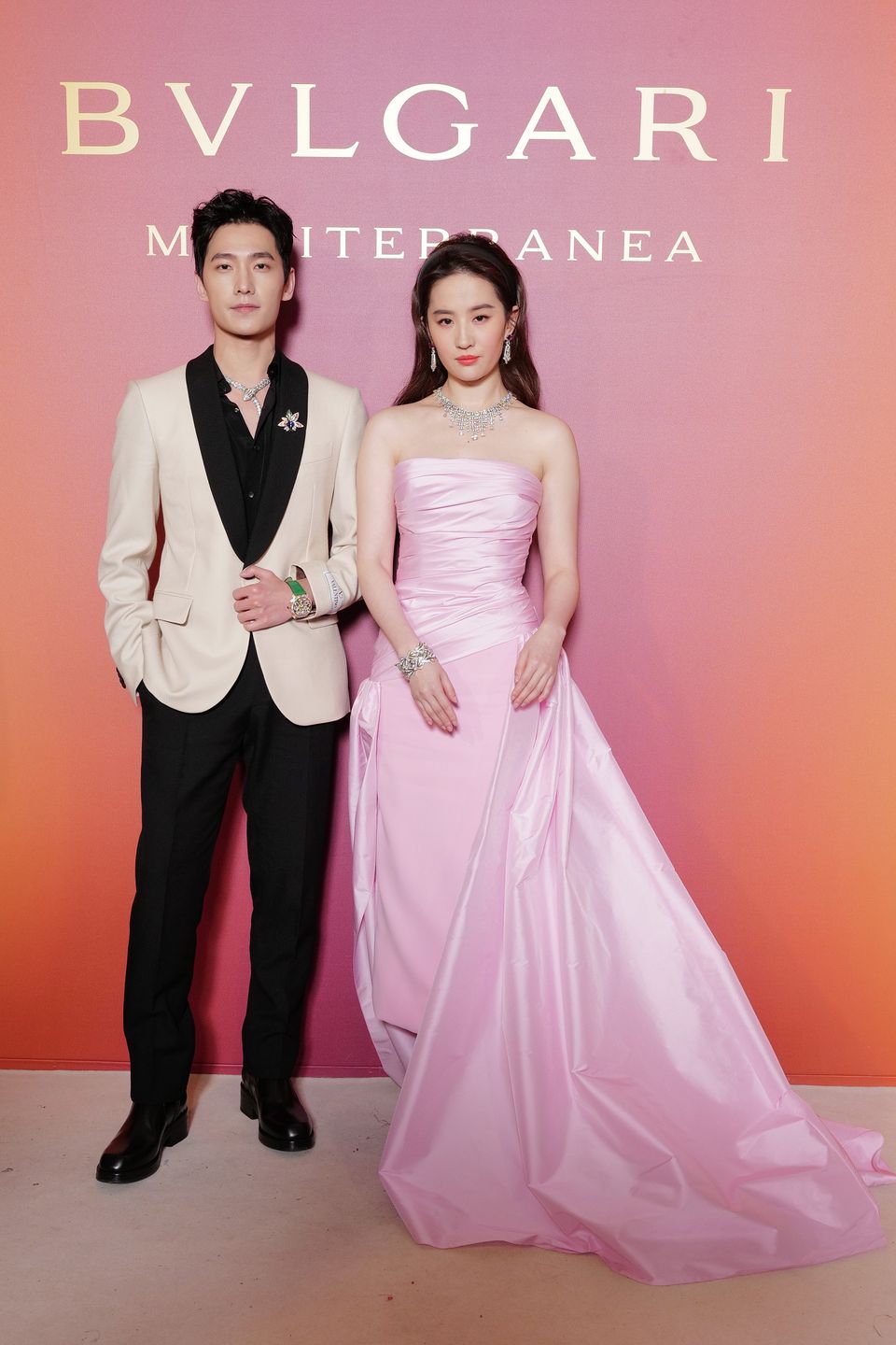 Yang Yang, Crystal Liu