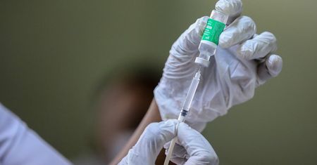 AstraZeneca gotowa na odstąpienie licencji na produkcję