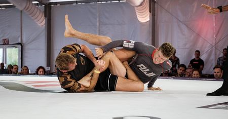 Lubisz MMA? Sprawdź swoją wiedzę w krzyżówce