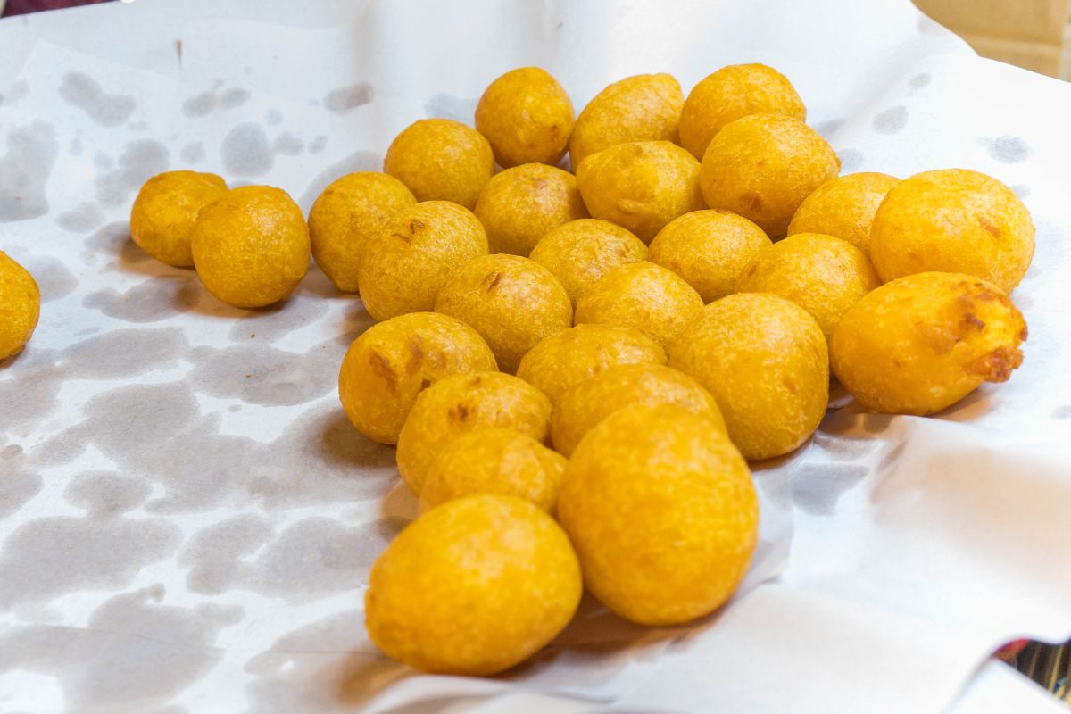 Potato balls disappear from plates in the blink of an eye.