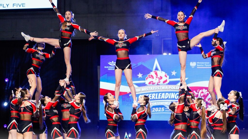 Cheerlating