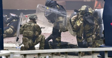 Fatalny błąd Polaków. "Powinny być dymisje, nie tak jak z komendantem"