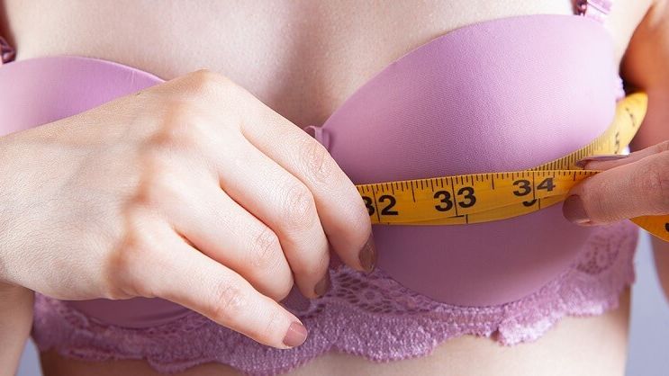 Operacja powiększania piersi - jak wygląda?