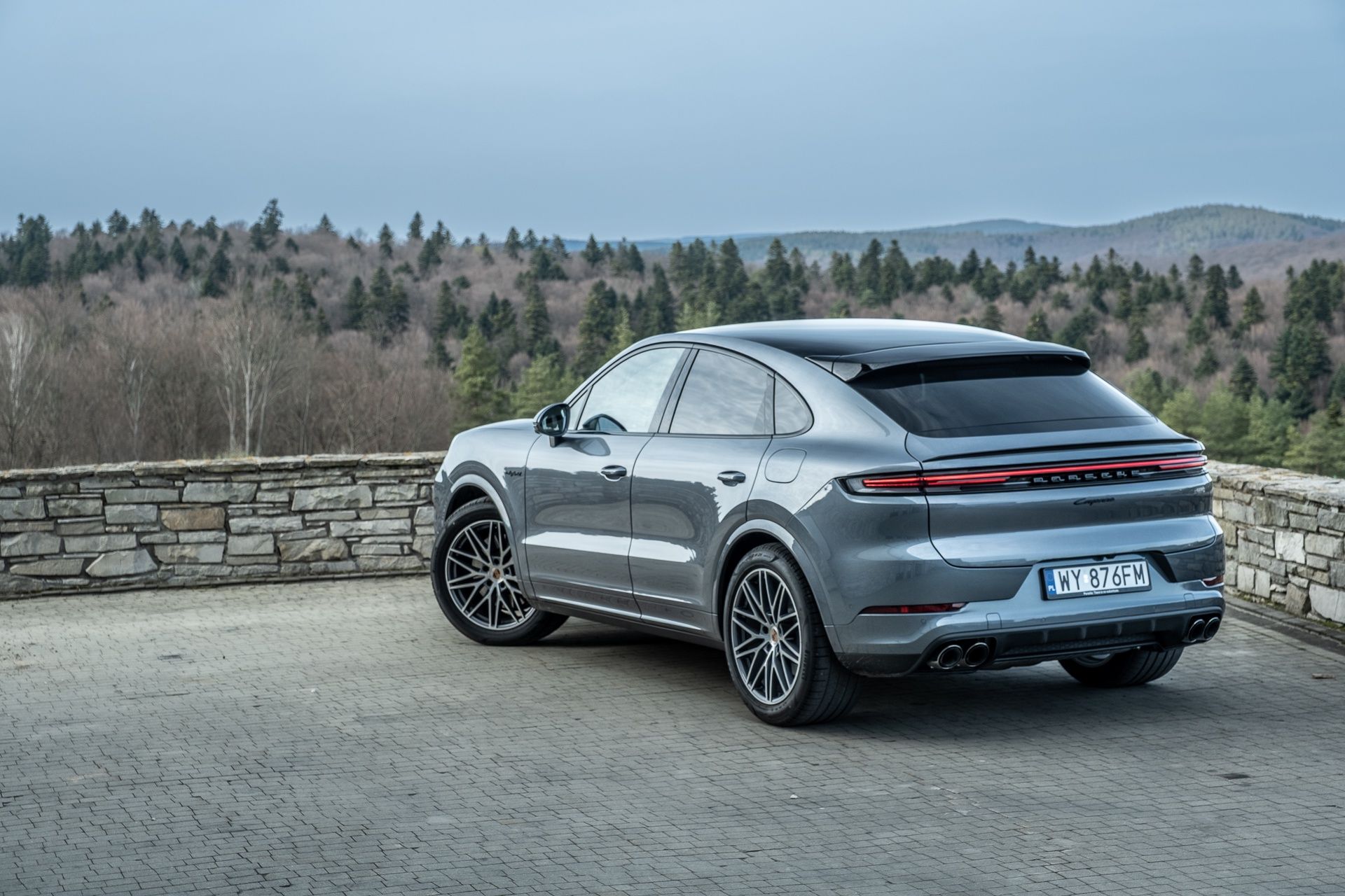 Porsche Cayenne Coupé E-Hybrid Black Edition (2026)