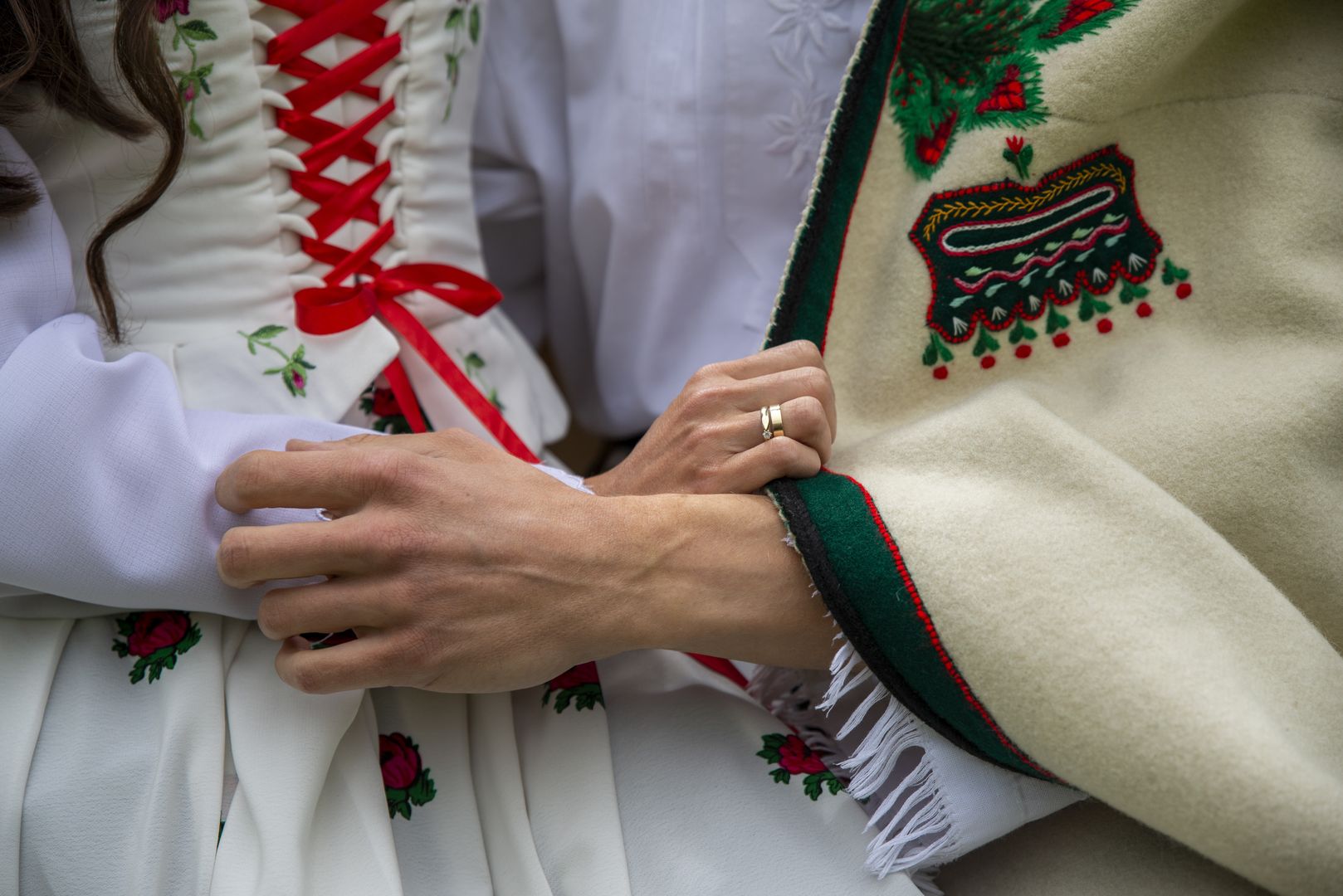 Góralskie stroje różnią się drobnymi detalami