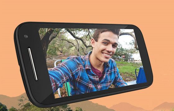 Motorola Moto E w nowej wersji z 4G (wideo)