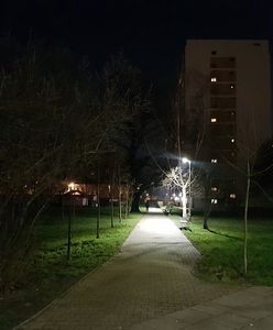 Wrocław. Kolejne osiedle zyskało nowe latarnie. W planach kolejne inwestycje