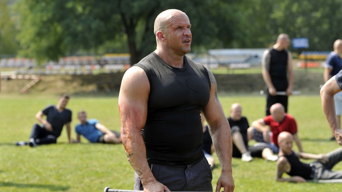 Tomasz Oświeciński w filmie "Pitbull. Nowe porządki"