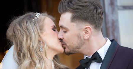 Trudno się to czyta. Martyniuk zdradził jej intymne sprawy