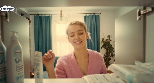 Hand Made promuje produkty Rossmanna