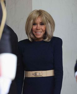 Brigitte Macron pokazała środkowy palec. Wszystko w słusznej sprawie