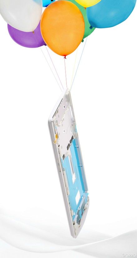 W skrócie: ultralekki Oppo N3, OnePlus Silver Bullet Earphones i Siri vs Cortana 2