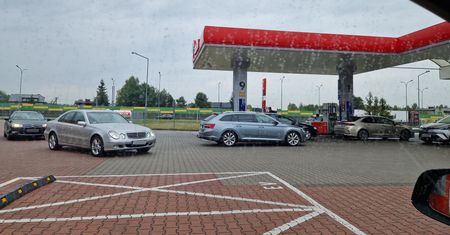 Zakaz sprzedaży alkoholu na stacjach benzynowych. Jest nowy projekt