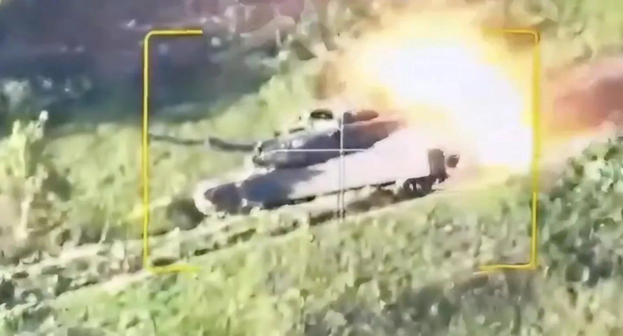 Trafiony M1 Abrams w Ukrainie