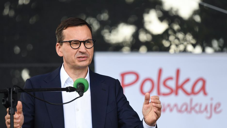 Myśliwiec (gm. Ryńsk, pow. wąbrzeski), 09.07.2022. Premier Mateusz Morawiecki podczas pikniku rodzinnego �Z Produktem Polskim - Bitwa Regionów� w miejscowości Myśliwiec, 9 bm. (jm) PAP/Tytus Żmijewski