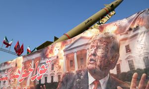 Ceny ropy naftowej spadają. Trump wstrzymał atak na Iran