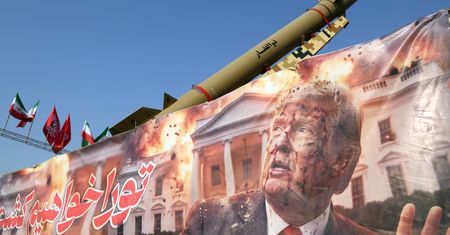 Ceny ropy naftowej spadają. Trump wstrzymał atak na Iran