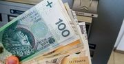1 bilion 250 mld zł. Tyle oszczędności trzymają Polacy na kontach. "Szukajcie innego banku"
