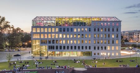 Wrocław. Letnia Fala koncertów na dachu Concordia Design. Pierwszy już 8 lipca
