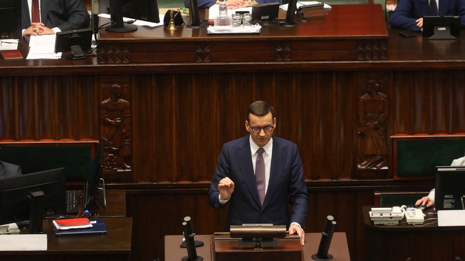 KE zwróciła się do TSUE o nałożenie kar finansowych na Polskę