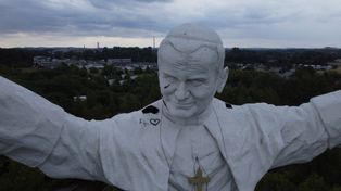 Zamiast Jana Pawła II, Mariusz Pudzianowski. Zdewastowano pomnik Papieża Polaka w Częstochowie