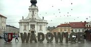 Wadowice: Na rynku zamontowano iluminacje świetlne