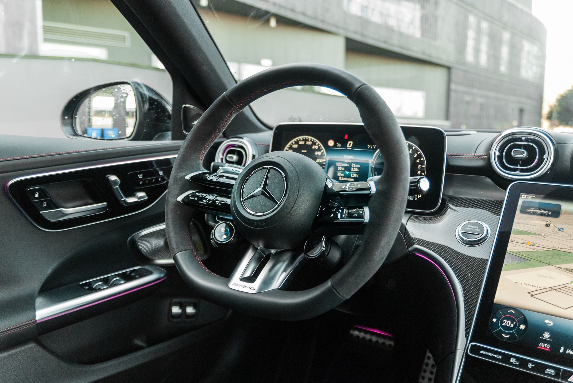 Mercedes-AMG C63 S E Performance