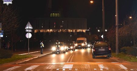 Przejeżdżał na hulajnodze przez przejazd dla rowerów, został potrącony