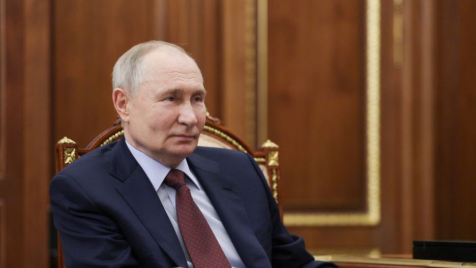 Russian President Putin meets with Kamchatka Territory Governor Vladimir Solodov
epa11902535 Russian President Vladimir Putin meets with Kamchatka Territory Governor Vladimir Solodov at the Kremlin in Moscow, Russia, 17 February 2025.  EPA/MIKHAIL METZEL / SPUTNIK / KREMLIN POOL MANDATORY CREDIT 
Dostawca: PAP/EPA.
MIKHAIL METZEL / SPUTNIK / KREMLIN POOL
meeting, government