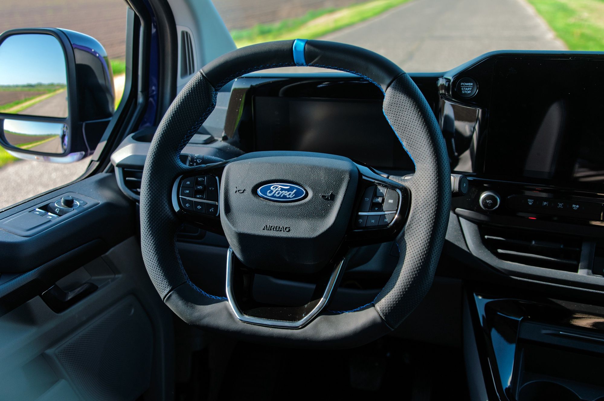 Ford Transit Custom MS-RT (2025)